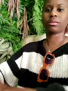 Snapshot of Jeniffer_Jarvis chatting on 02.17.25 Jeniffer Jarvis online show from 02.17.25