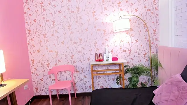 taylor bennet online show from 04.09.26