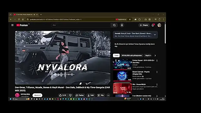 YaseminKader online show from 10.26.25