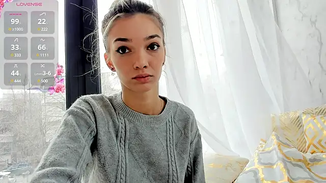 Snapshot of Sassy_Teen chatting on 03.13.25 Sassy Teen online show from 03.13.25