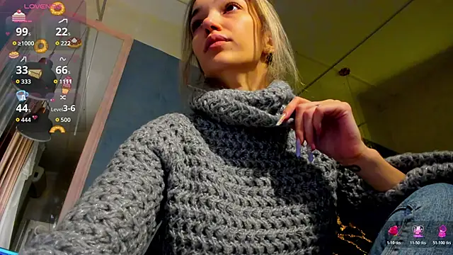 Snapshot of Sassy_Teen chatting on 01.13.26 Sassy Teen online show from 01.13.26