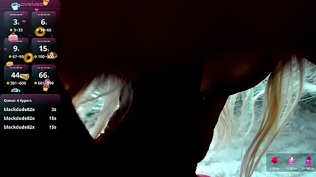 Snapshot of Sassy_Teen chatting on 02.25.26 Sassy Teen online show from 02.25.26