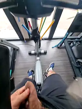 Snapshot of hairydickfr chatting on 09.15.25 hairydickfr online show from 09.15.25