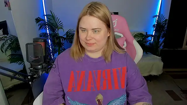 Akemi BBW online show from 02.17.25