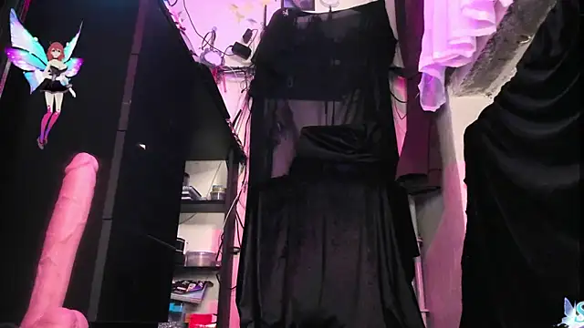 Snapshot of astarrot chatting on 01.11.25 astarrot online show from 01.11.25