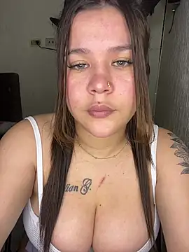 zoe adhara online show from 06.30.26