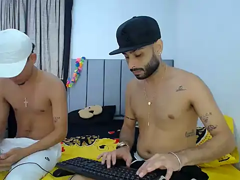 Evilboy555 online show from 11.23.25