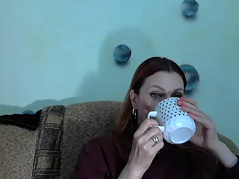 Jillian Pattie online show from 10.08.25