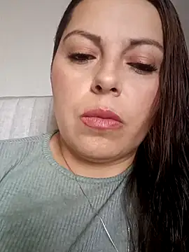 Snapshot of seherlatin chatting on 11.05.25 seherlatin online show from 11.05.25