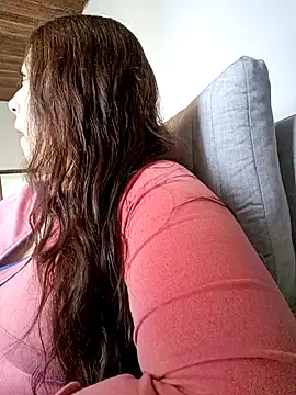 Snapshot of seherlatin chatting on 11.12.25 seherlatin online show from 11.12.25