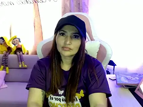 Snapshot of EVA_GRAYS chatting on 03.08.25 EVA GRAYS online show from 03.08.25