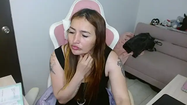 Snapshot of EVA_GRAYS chatting on 02.23.26 EVA GRAYS online show from 02.23.26