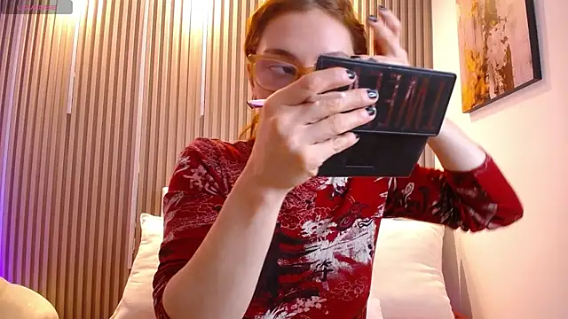 Katy Van online show from 04.02.26