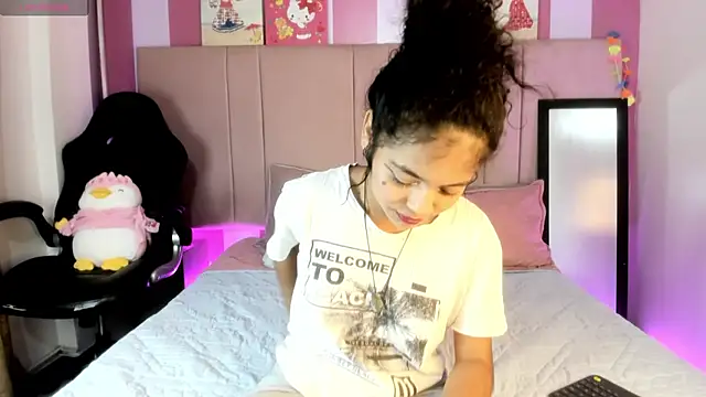 Winnifer Gonzal online show from 03.14.25