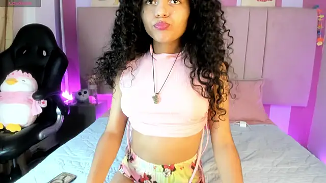 Winnifer Gonzal online show from 03.18.25