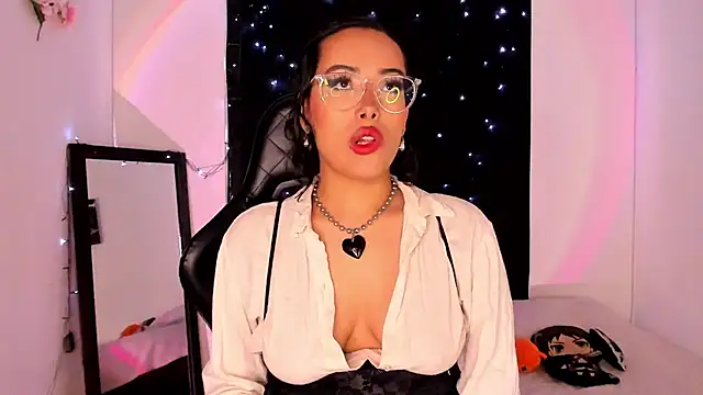 Snapshot of willow_poisson chatting on 01.27.25 willow poisson online show from 01.27.25