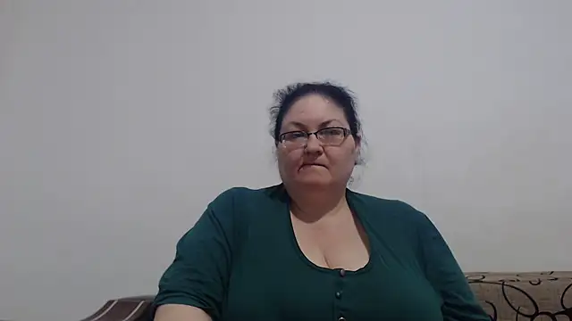 Snapshot of Nykyxo chatting on 04.17.26 Nykyxo online show from 04.17.26
