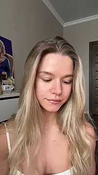 JessIsLove online show from 02.16.26