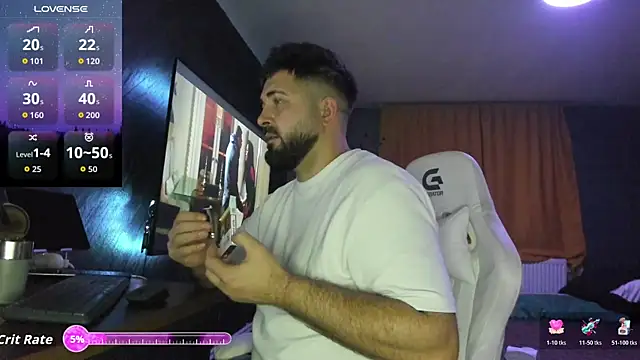 Snapshot of Eduu2322 chatting on 12.01.25 Eduu2322 online show from 12.01.25