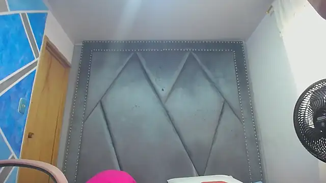 MeganMilF2 online show from 02.17.26