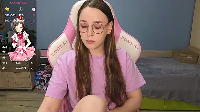 Snapshot of Sweet_frosti chatting on 12.20.24 Sweet frosti online show from 12.20.24