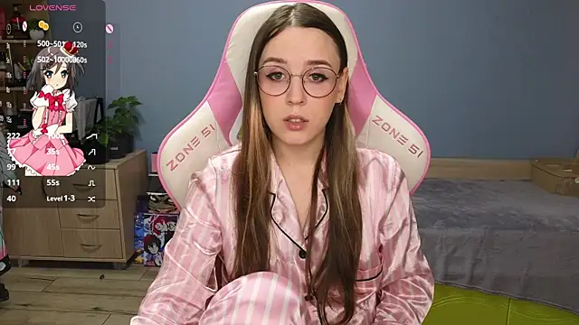 Snapshot of Sweet_frosti chatting on 12.29.24 Sweet frosti online show from 12.29.24