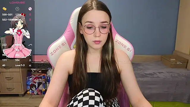 Snapshot of Sweet_frosti chatting on 01.04.25 Sweet frosti online show from 01.04.25