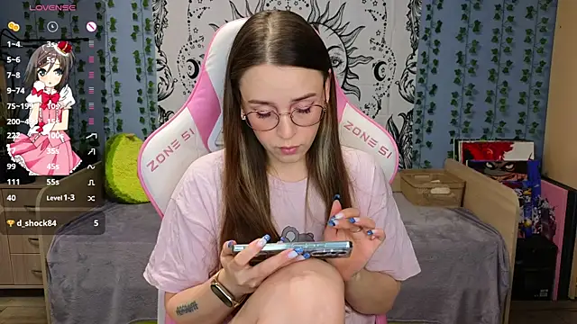 Snapshot of Sweet_frosti chatting on 01.14.25 Sweet frosti online show from 01.14.25