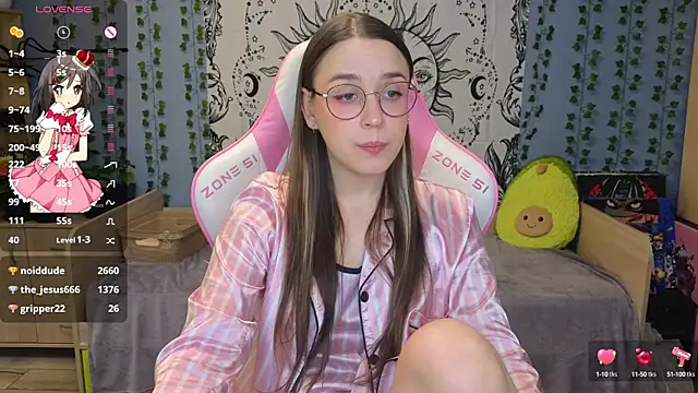 Snapshot of Sweet_frosti chatting on 01.18.25 Sweet frosti online show from 01.18.25