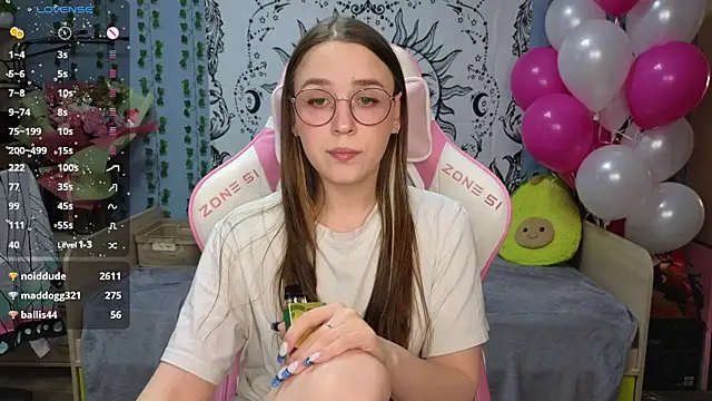 Snapshot of Sweet_frosti chatting on 01.21.25 Sweet frosti online show from 01.21.25