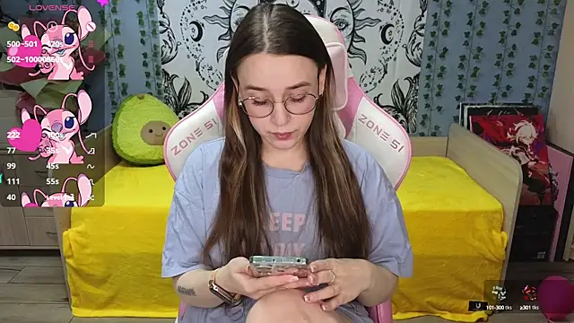 Snapshot of Sweet_frosti chatting on 02.21.25 Sweet frosti online show from 02.21.25