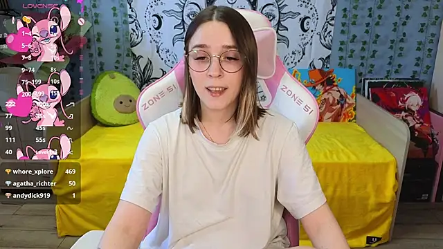 Snapshot of Sweet_frosti chatting on 02.26.25 Sweet frosti online show from 02.26.25