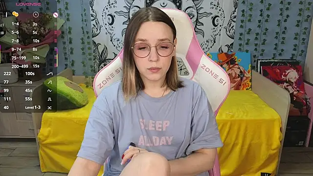 Snapshot of Sweet_frosti chatting on 03.05.25 Sweet frosti online show from 03.05.25