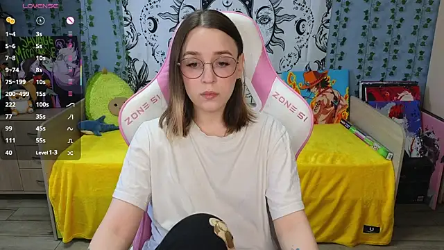 Snapshot of Sweet_frosti chatting on 03.14.25 Sweet frosti online show from 03.14.25