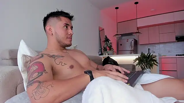 Chriskyle  online show from 01.30.25