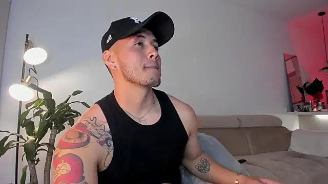 Chriskyle  online show from 03.11.25