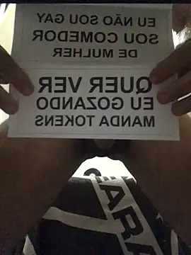 Snapshot of eleno1542 chatting on 11.04.25 eleno1542 online show from 11.04.25