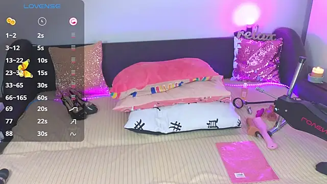 AlexaStoun online show from 10.13.25