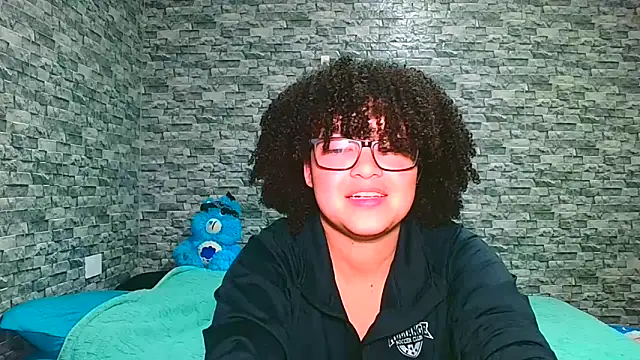 vanellope12 online show from 02.10.26