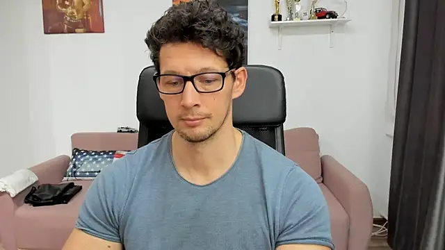 BrutusK08 online show from 02.04.25