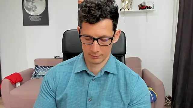 BrutusK08 online show from 03.04.25