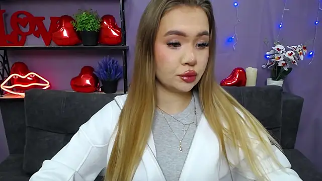 StacyYellig online show from 03.04.25