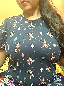 CUTE SOPHIA- online show from 04.04.26