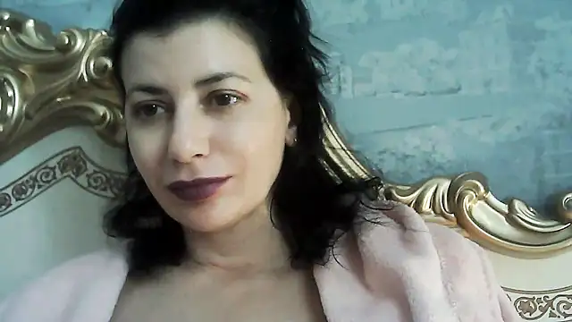 StunnigArt online show from 02.16.25