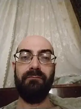 Snapshot of ArsenSavas chatting on 04.28.26 ArsenSavas online show from 04.28.26