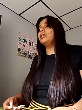 Snapshot of stefanie010 chatting on 02.03.25 stefanie010 online show from 02.03.25