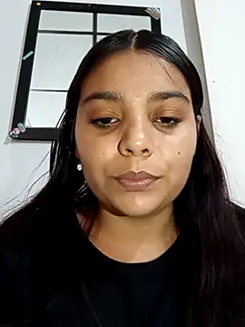 Snapshot of stefanie010 chatting on 02.17.25 stefanie010 online show from 02.17.25