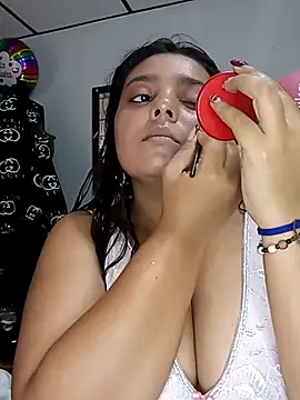 Snapshot of stefanie010 chatting on 09.10.25 stefanie010 online show from 09.10.25