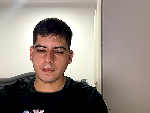 Snapshot of lordbeja chatting on 10.24.25 lordbeja online show from 10.24.25