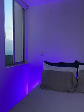 santiago 01 online show from 12.12.24